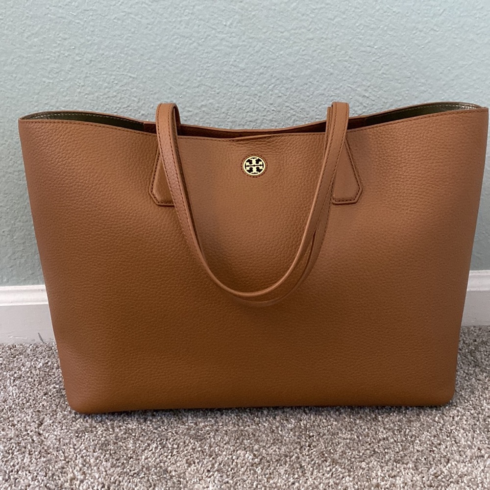 Tory Burch Perry Tote Like New